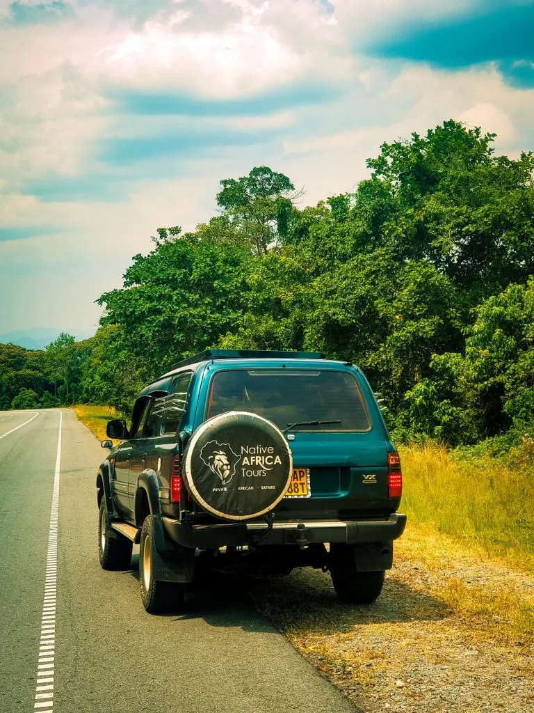 Driving distance and time from Kigali to Bwindi for gorilla trekking