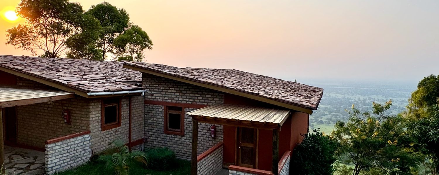 Twin Lakes Safari Lodge