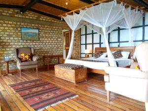 Twin Lakes Safari Lodge