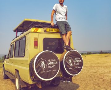 Experience the thrill of the Murchison and Kidepo Valley Safari, exploring Uganda’s stunning national parks and wildlife.