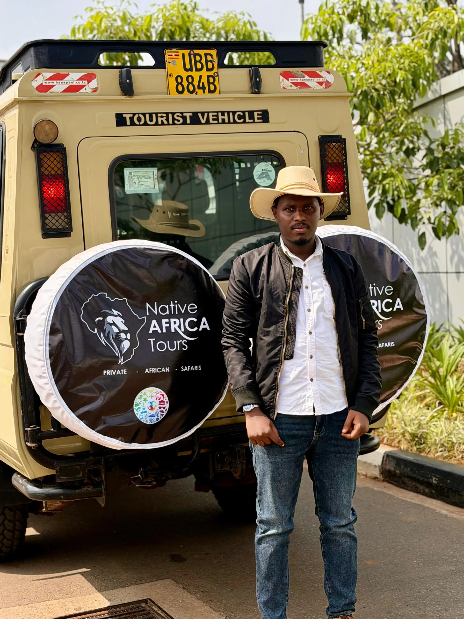 Discover Native Africa Tours, a Uganda-registered safari company with local operations in Uganda and Rwanda, planning gorilla trekking and tailor-made East African safaris.